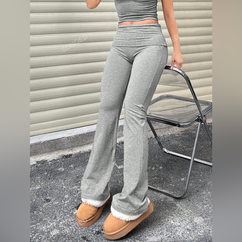 Women’s elastic high waisted flared leggings
